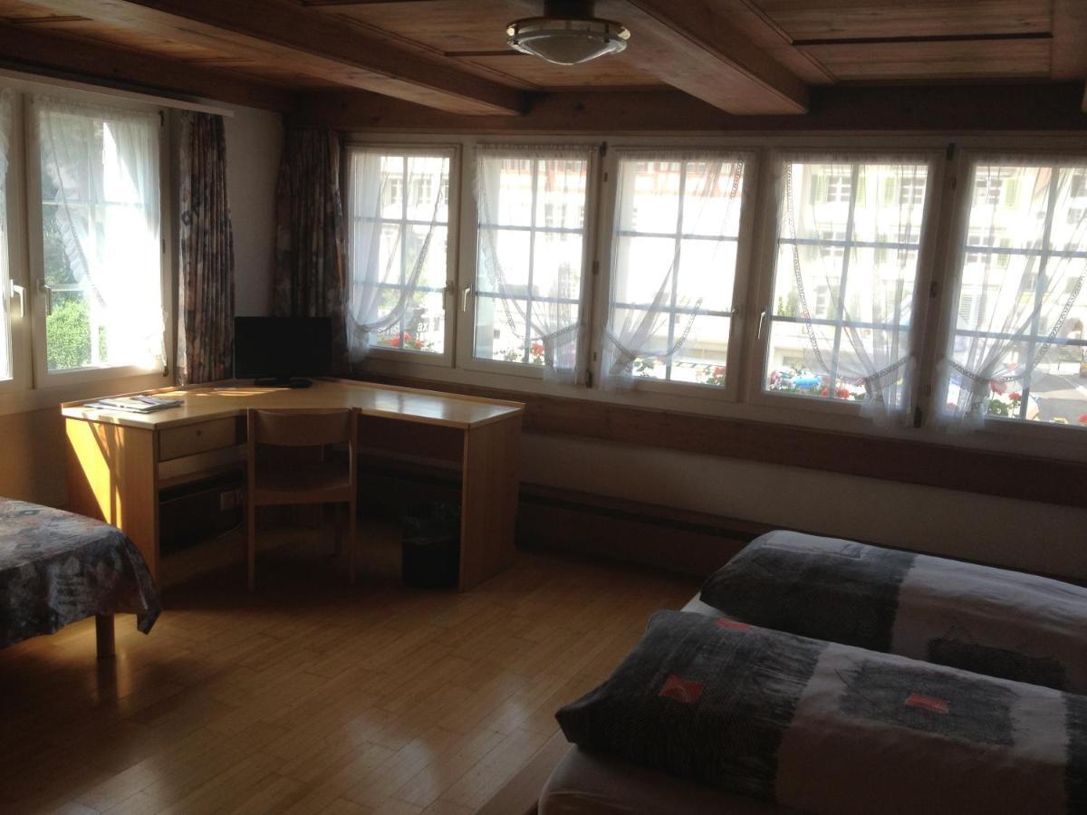 Cafe-Conditorei Hotel Huber Lichtensteig Pokój zdjęcie